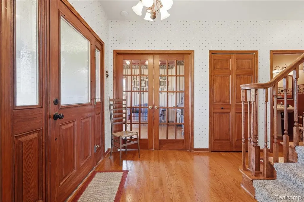 7868 Big Hand Road Columbus Township MI 48063