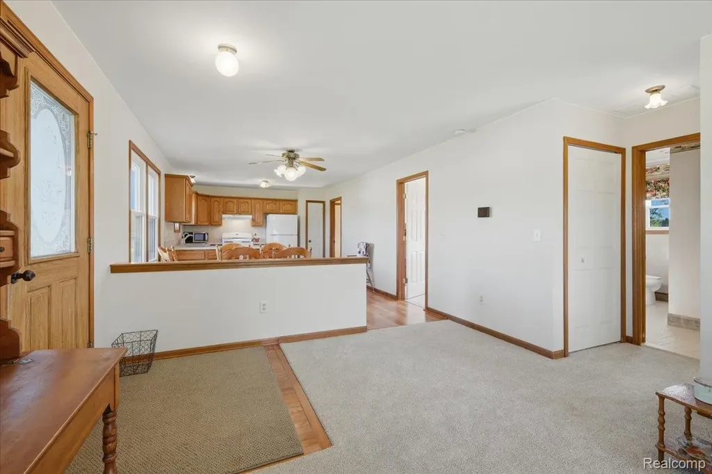 7868 Big Hand Road Columbus Township MI 48063