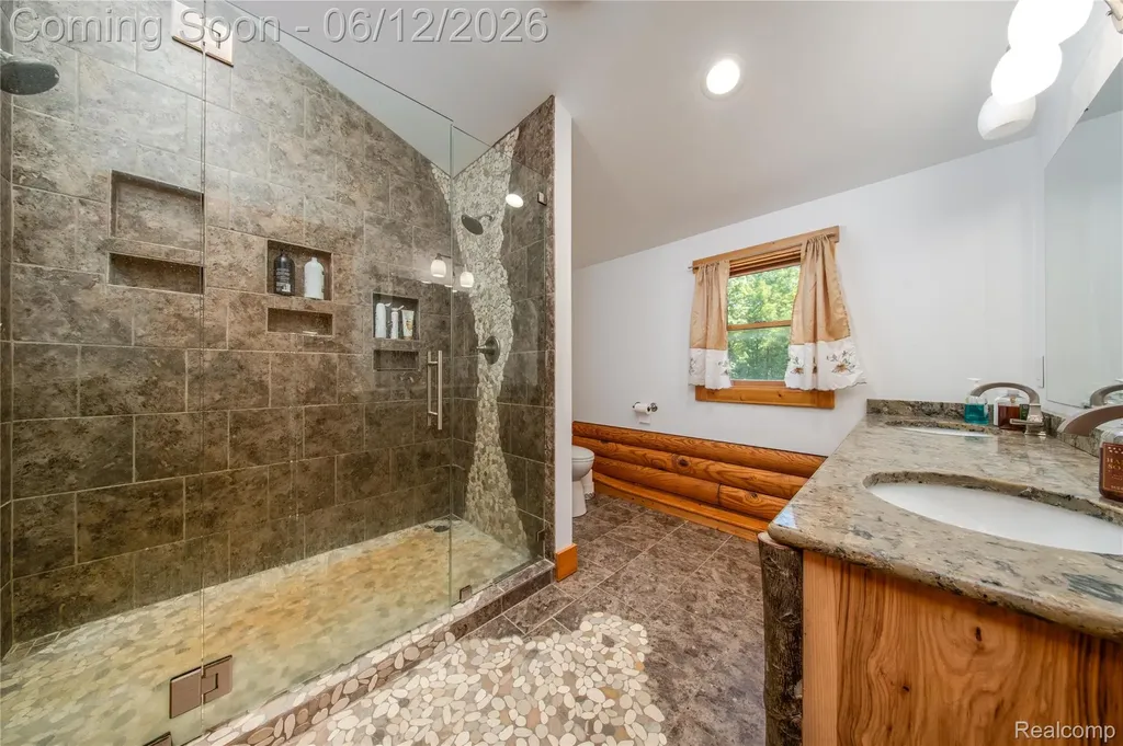 5432 N 7 Mile Road Pinconning Township MI 48650
