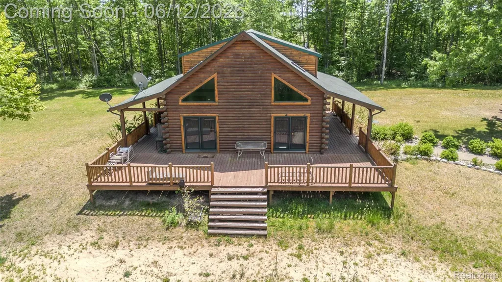 5432 N 7 Mile Road Pinconning Township MI 48650