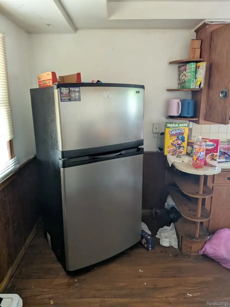 17717 Gaylord Redford Charter Township MI 48240