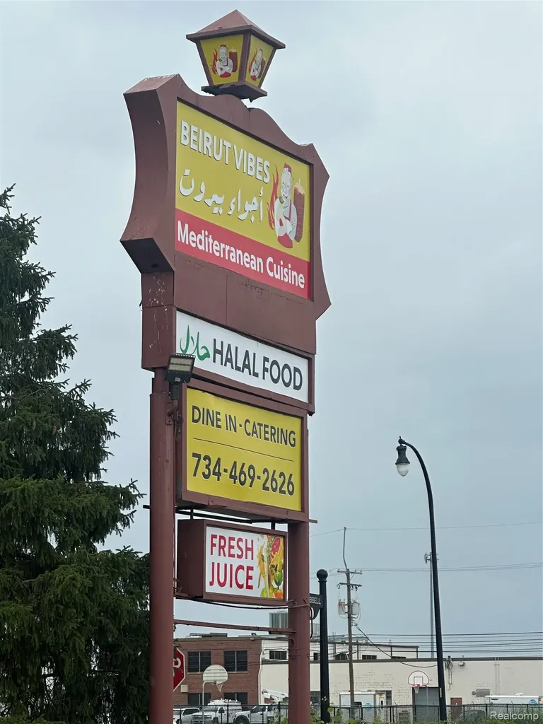 30843 Plymouth Road Livonia City MI 48150