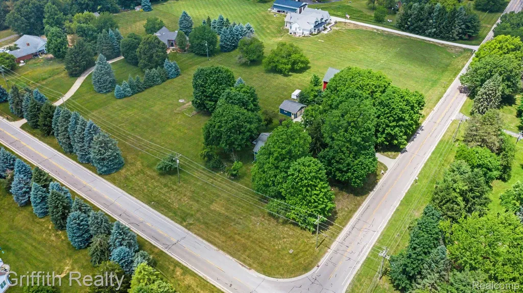 3970 Van Amberg Road Brighton Township MI 48114