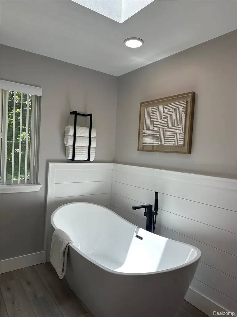 524 Fernhurst Court Orion Charter Township MI 48362