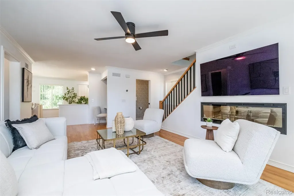 524 Fernhurst Court Orion Charter Township MI 48362