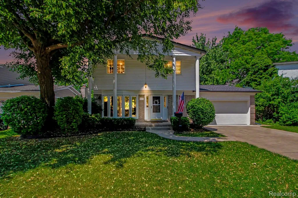 7235 Irongate Road Canton Charter Township MI 48187