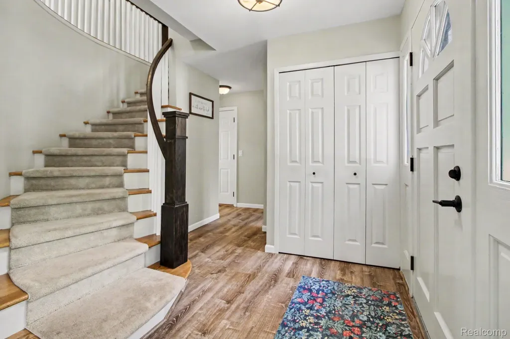 7235 Irongate Road Canton Charter Township MI 48187