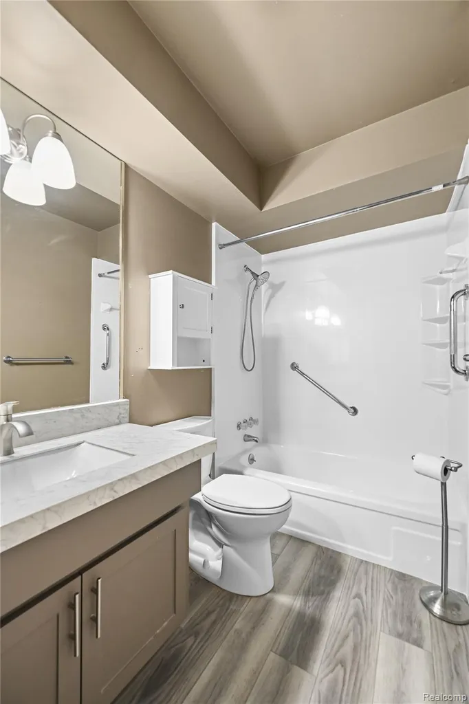1250 Trailwood Path Bloomfield Hills City MI 48301