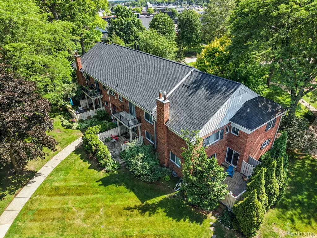1250 Trailwood Path Bloomfield Hills City MI 48301
