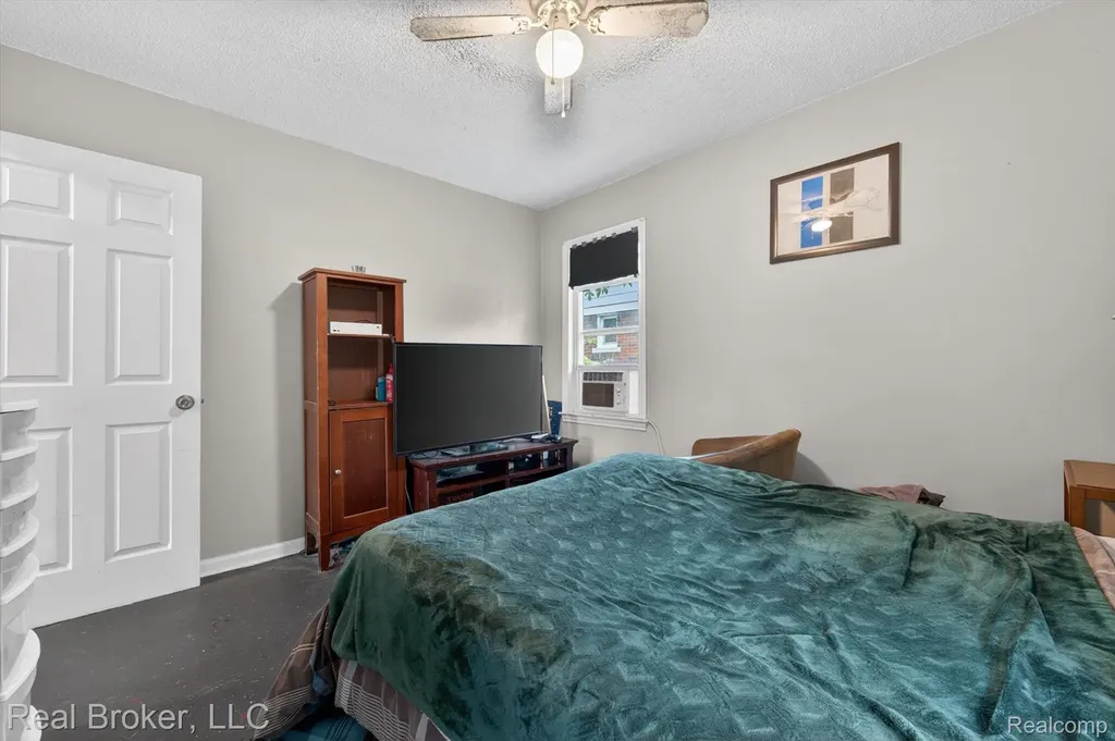 20115 Pelkey Street Detroit City MI 48205