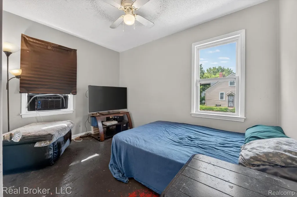 20115 Pelkey Street Detroit City MI 48205