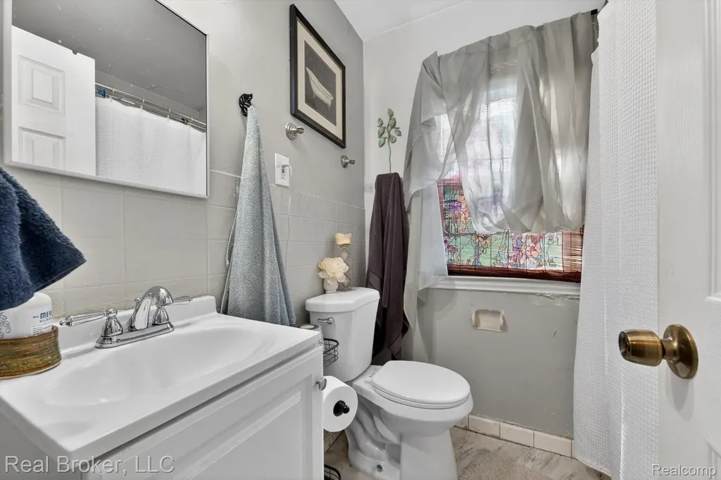 20115 Pelkey Street Detroit City MI 48205