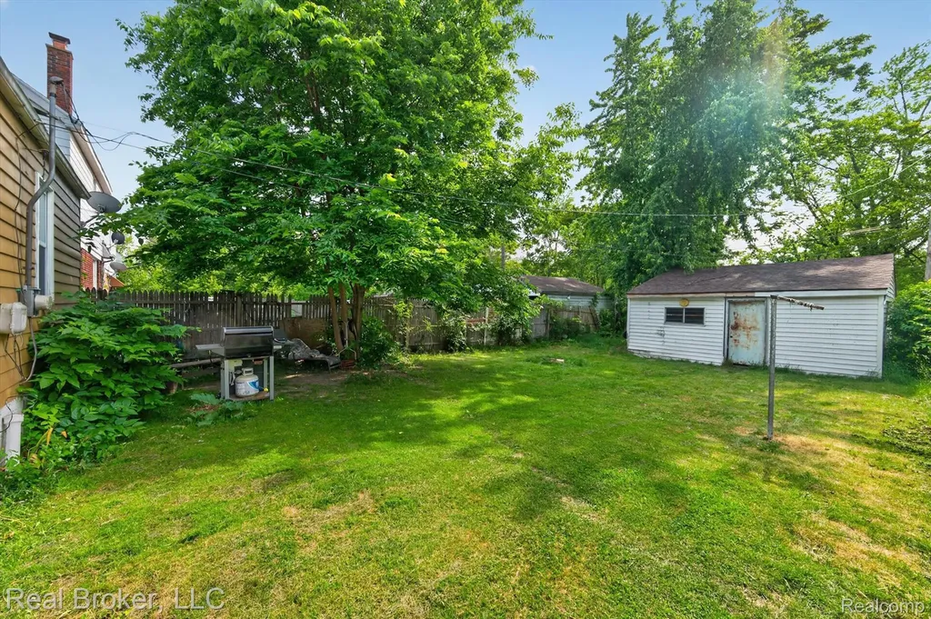 20115 Pelkey Street Detroit City MI 48205