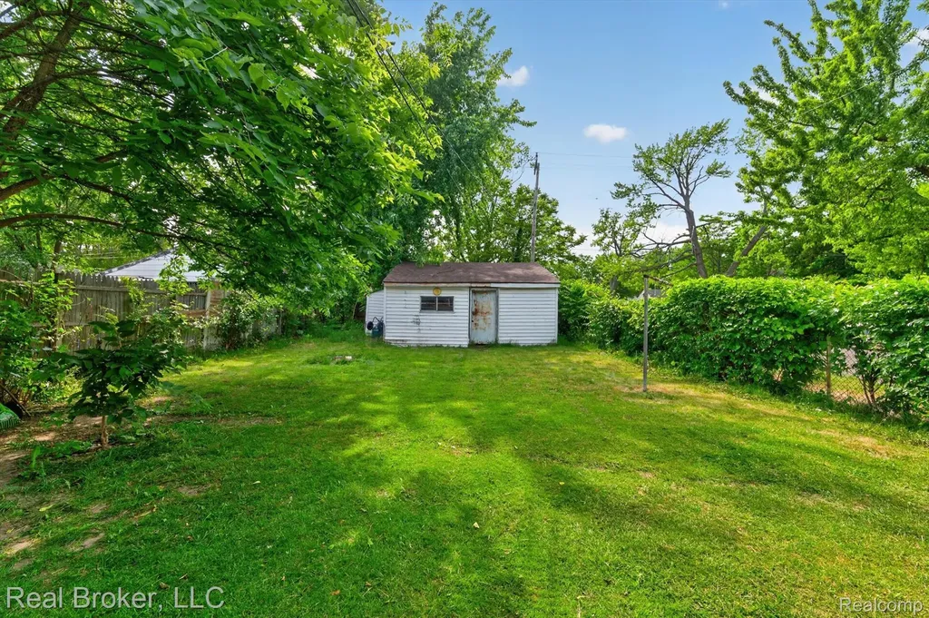 20115 Pelkey Street Detroit City MI 48205