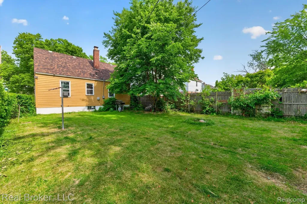 20115 Pelkey Street Detroit City MI 48205