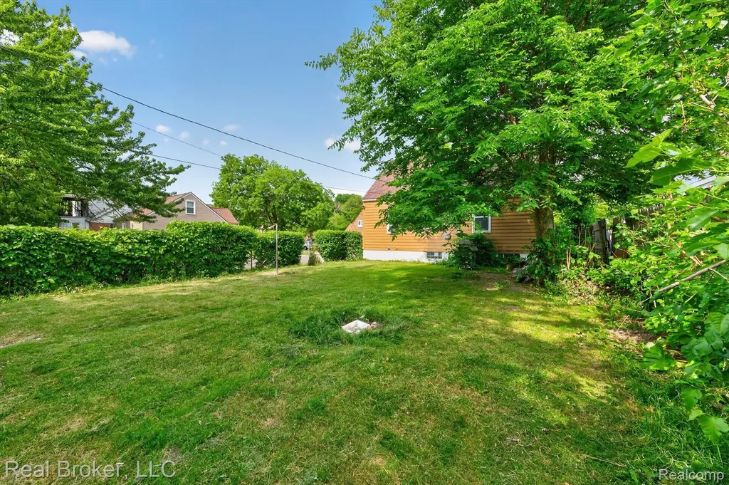 20115 Pelkey Street Detroit City MI 48205