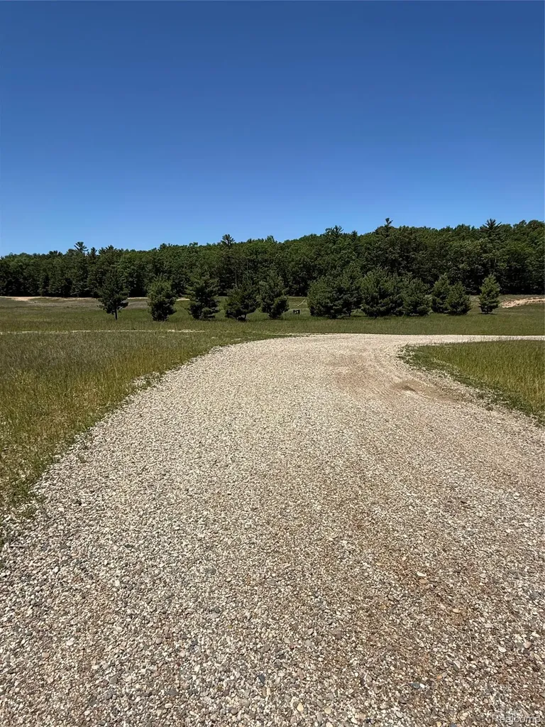 2620 Weaver Road Hume Township MI 48467