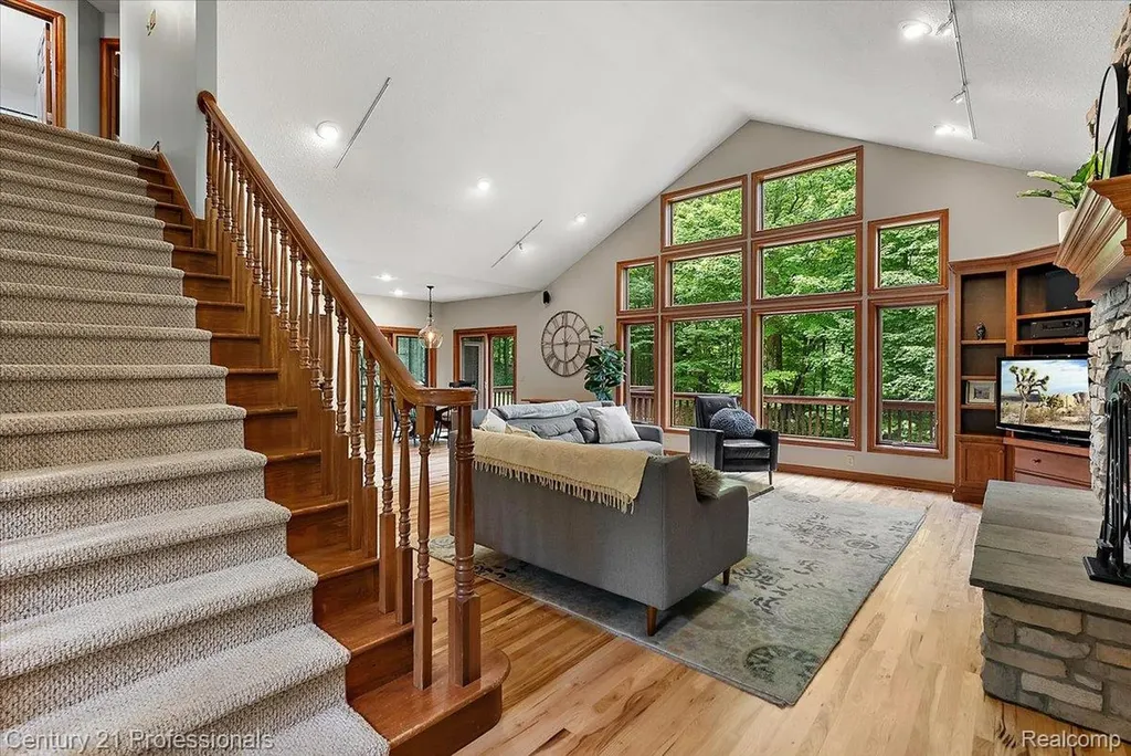 9867 Rainbow Ridge Drive Prairie Ronde Township MI 49087