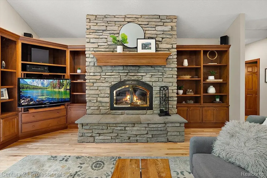 9867 Rainbow Ridge Drive Prairie Ronde Township MI 49087
