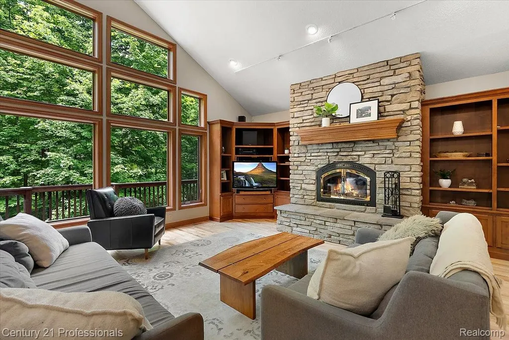 9867 Rainbow Ridge Drive Prairie Ronde Township MI 49087
