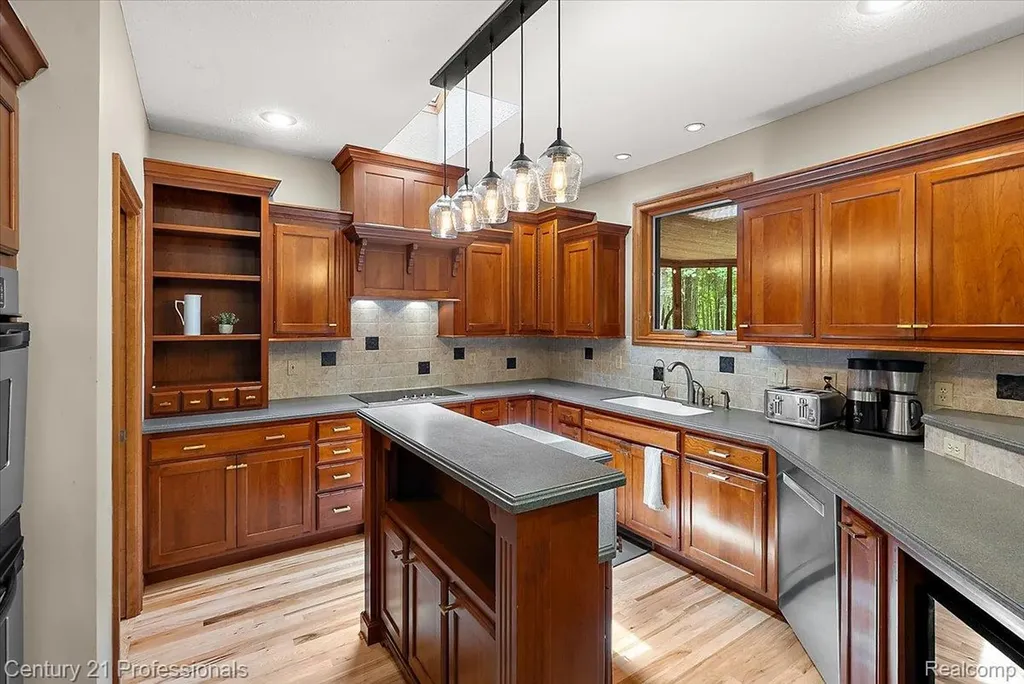 9867 Rainbow Ridge Drive Prairie Ronde Township MI 49087