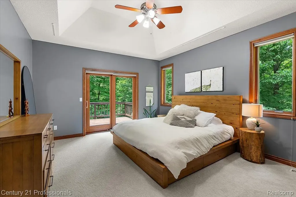 9867 Rainbow Ridge Drive Prairie Ronde Township MI 49087