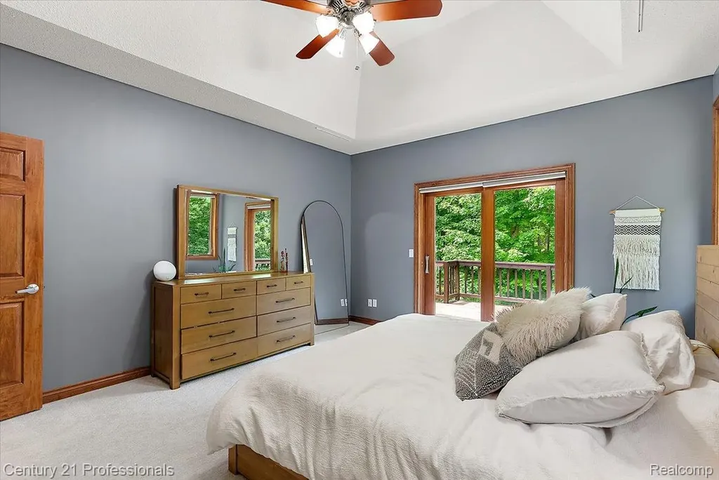 9867 Rainbow Ridge Drive Prairie Ronde Township MI 49087