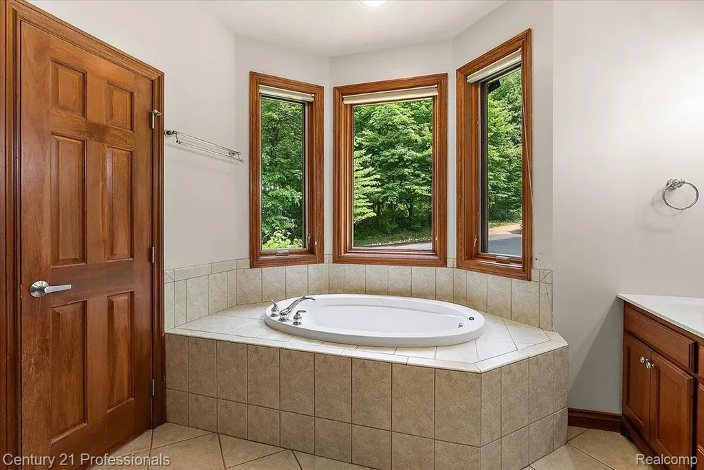 9867 Rainbow Ridge Drive Prairie Ronde Township MI 49087