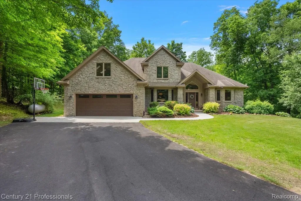 9867 Rainbow Ridge Drive Prairie Ronde Township MI 49087