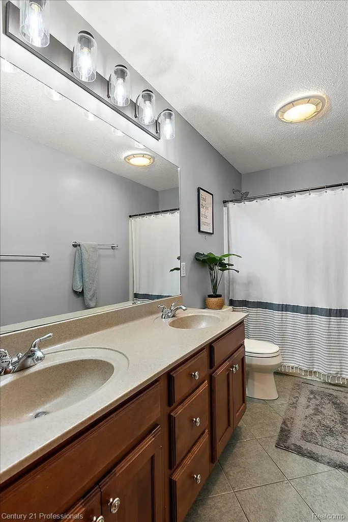 9867 Rainbow Ridge Drive Prairie Ronde Township MI 49087