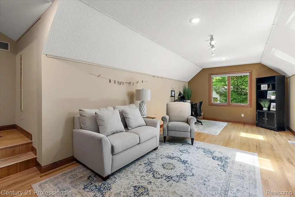 9867 Rainbow Ridge Drive Prairie Ronde Township MI 49087