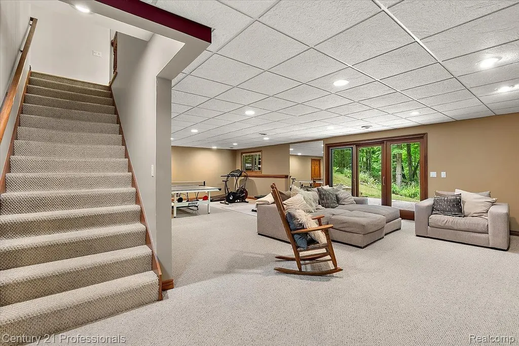 9867 Rainbow Ridge Drive Prairie Ronde Township MI 49087