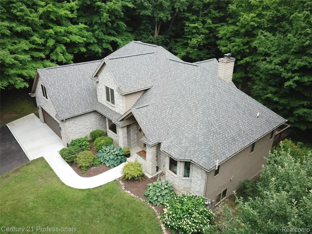 9867 Rainbow Ridge Drive Prairie Ronde Township MI 49087