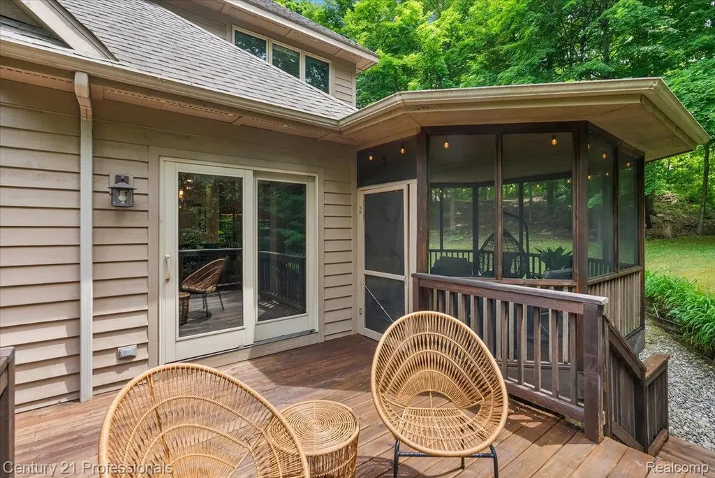 9867 Rainbow Ridge Drive Prairie Ronde Township MI 49087
