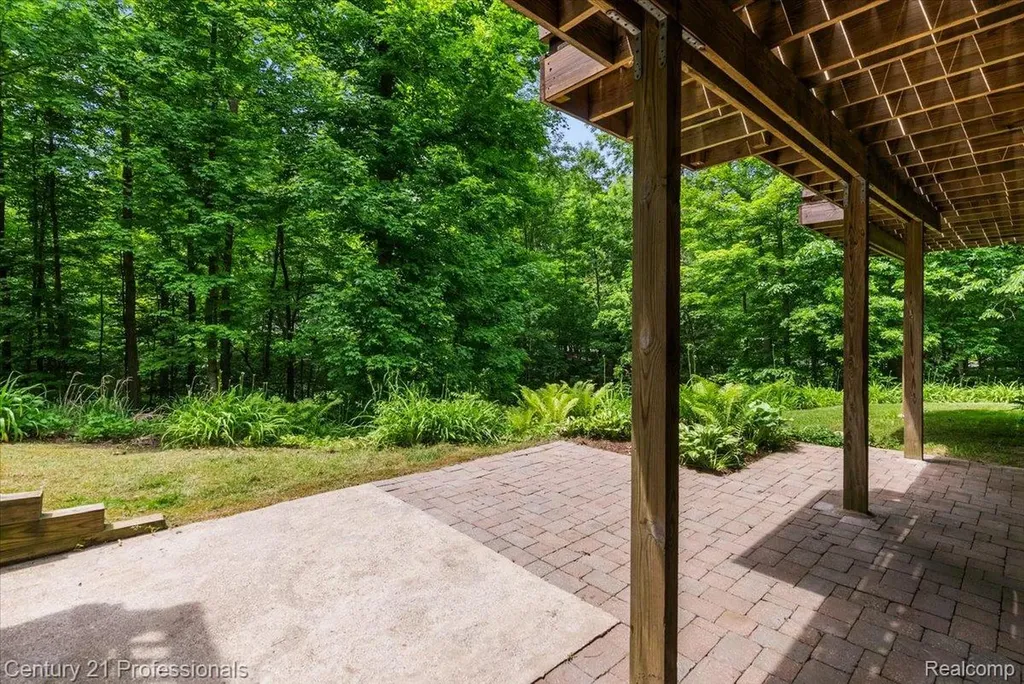 9867 Rainbow Ridge Drive Prairie Ronde Township MI 49087