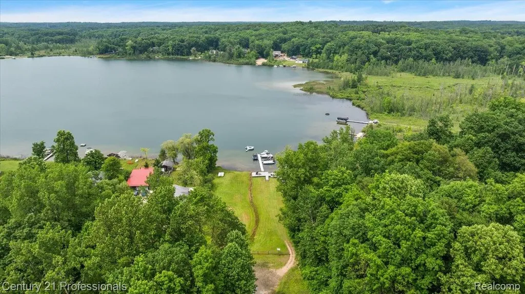9867 Rainbow Ridge Drive Prairie Ronde Township MI 49087