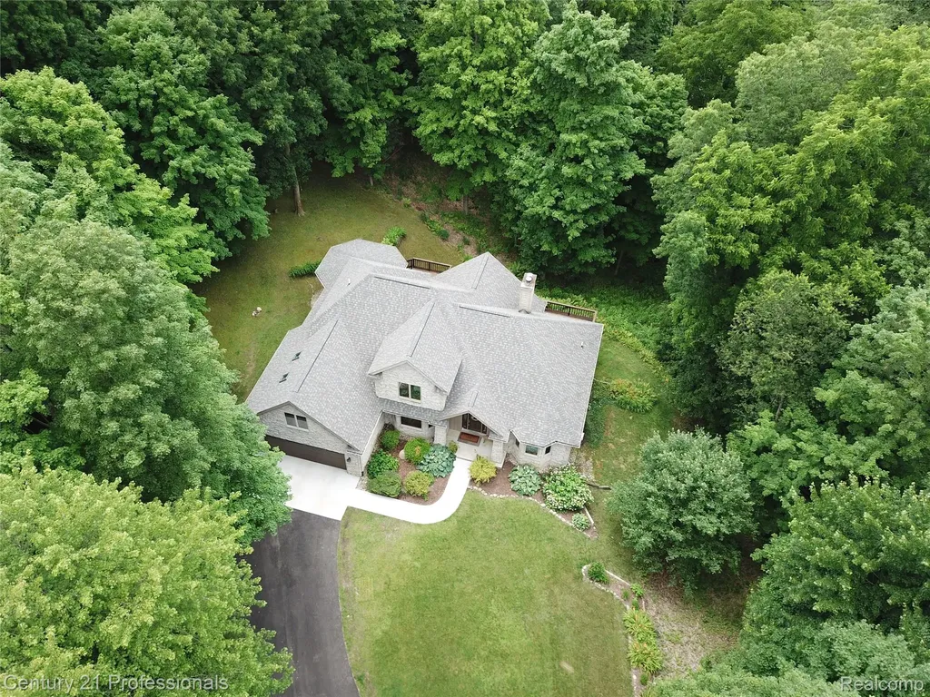 9867 Rainbow Ridge Drive Prairie Ronde Township MI 49087
