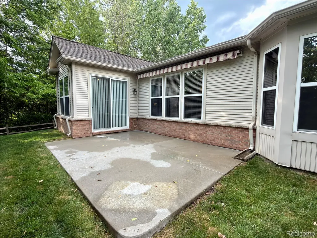 24600 Grand Traverse Avenue Brownstown Charter Township MI 48134