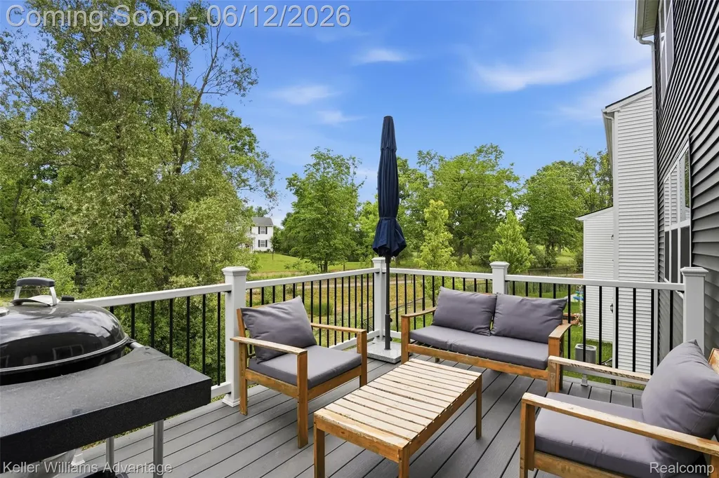 6134 Fieldstone Circle South Lyon City MI 48178