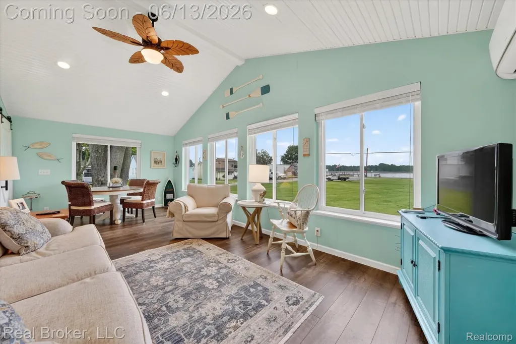 125 Maple Avenue Clay Township MI 48028