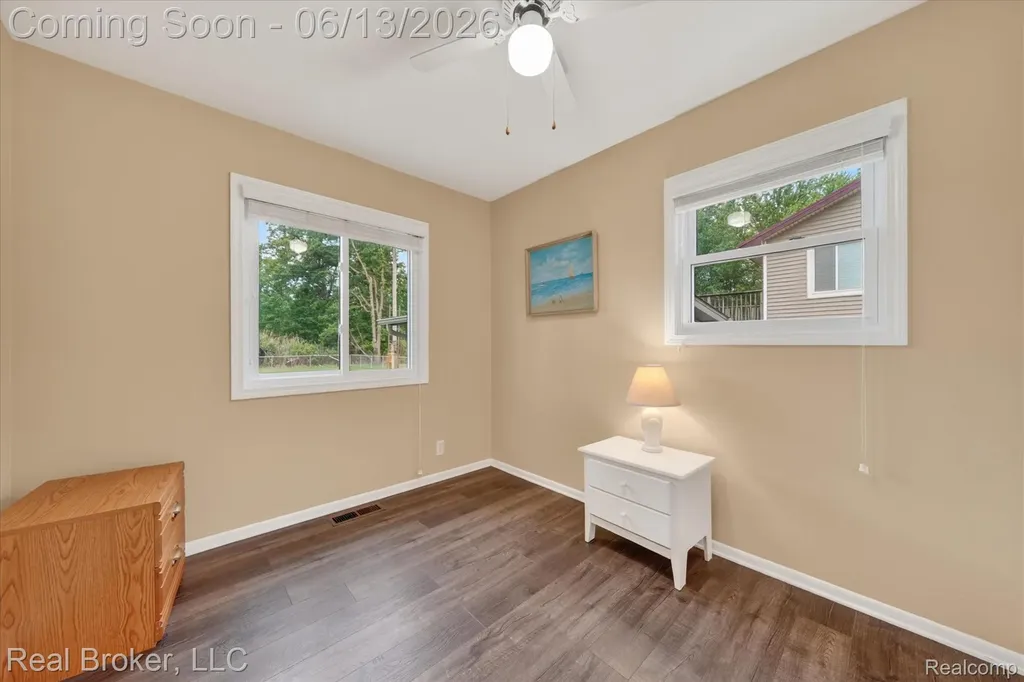 125 Maple Avenue Clay Township MI 48028