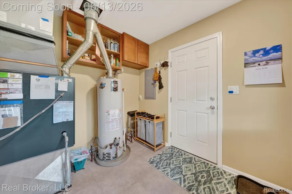 125 Maple Avenue Clay Township MI 48028