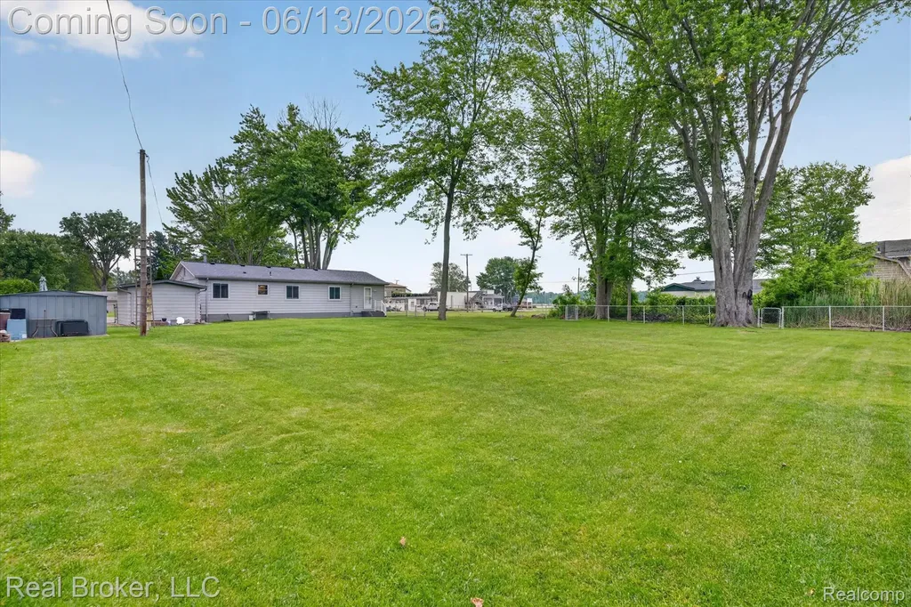 125 Maple Avenue Clay Township MI 48028