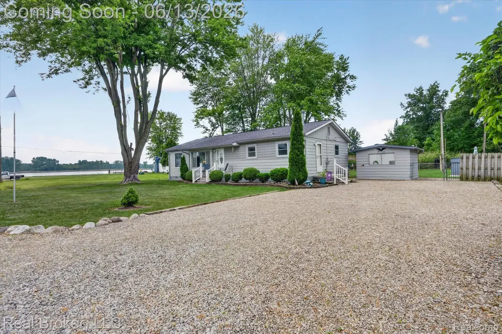 125 Maple Avenue Clay Township MI 48028