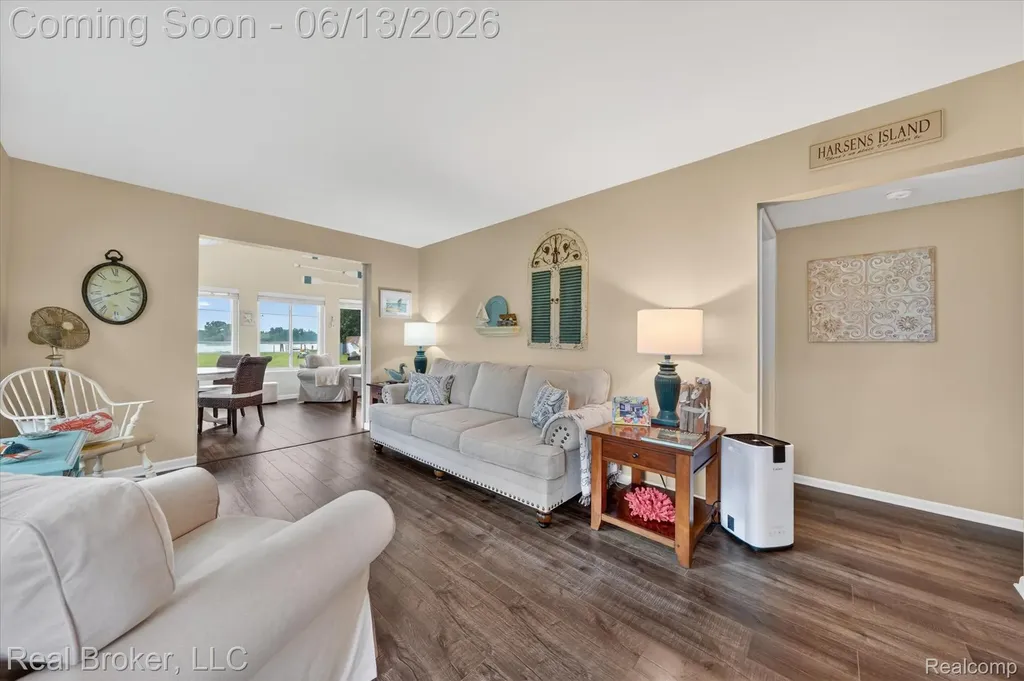 125 Maple Avenue Clay Township MI 48028