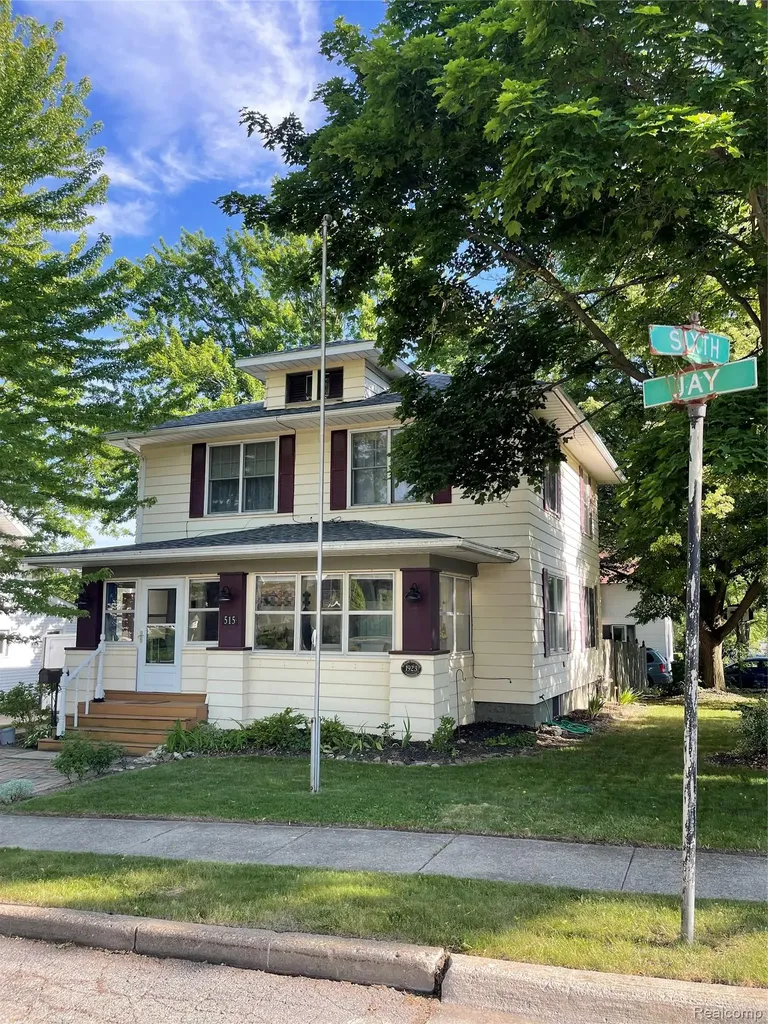 515 Jay Street St. Clair City MI 48079