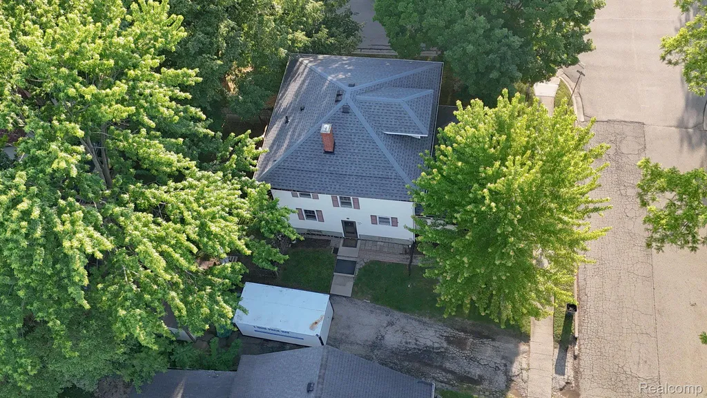 515 Jay Street St. Clair City MI 48079