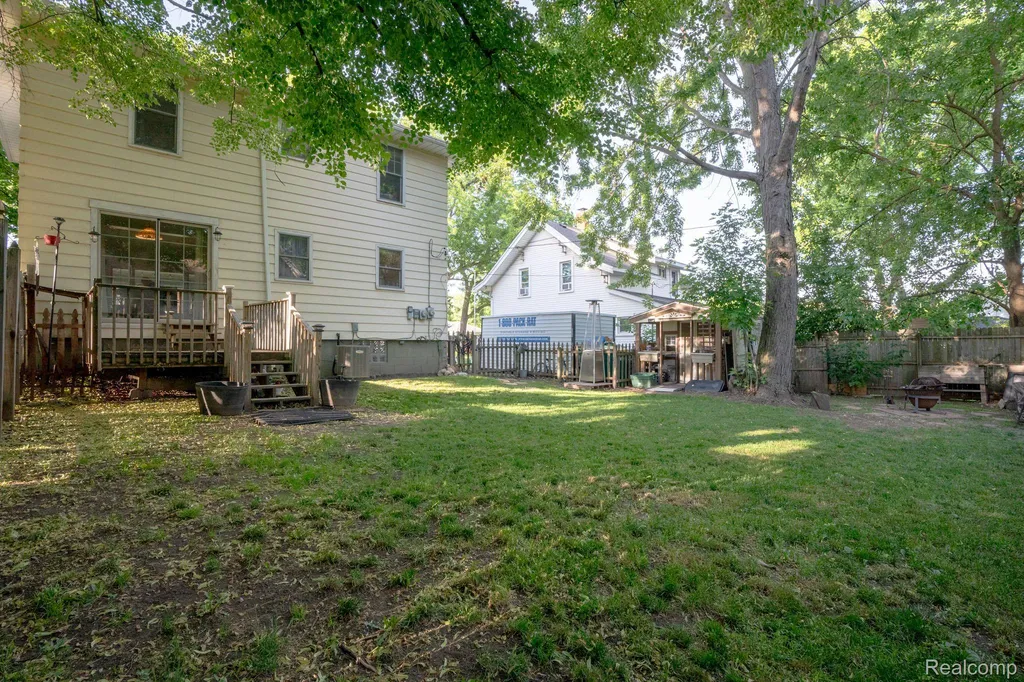 515 Jay Street St. Clair City MI 48079