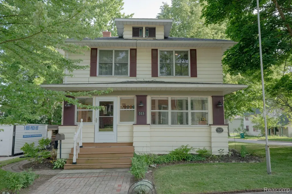 515 Jay Street St. Clair City MI 48079