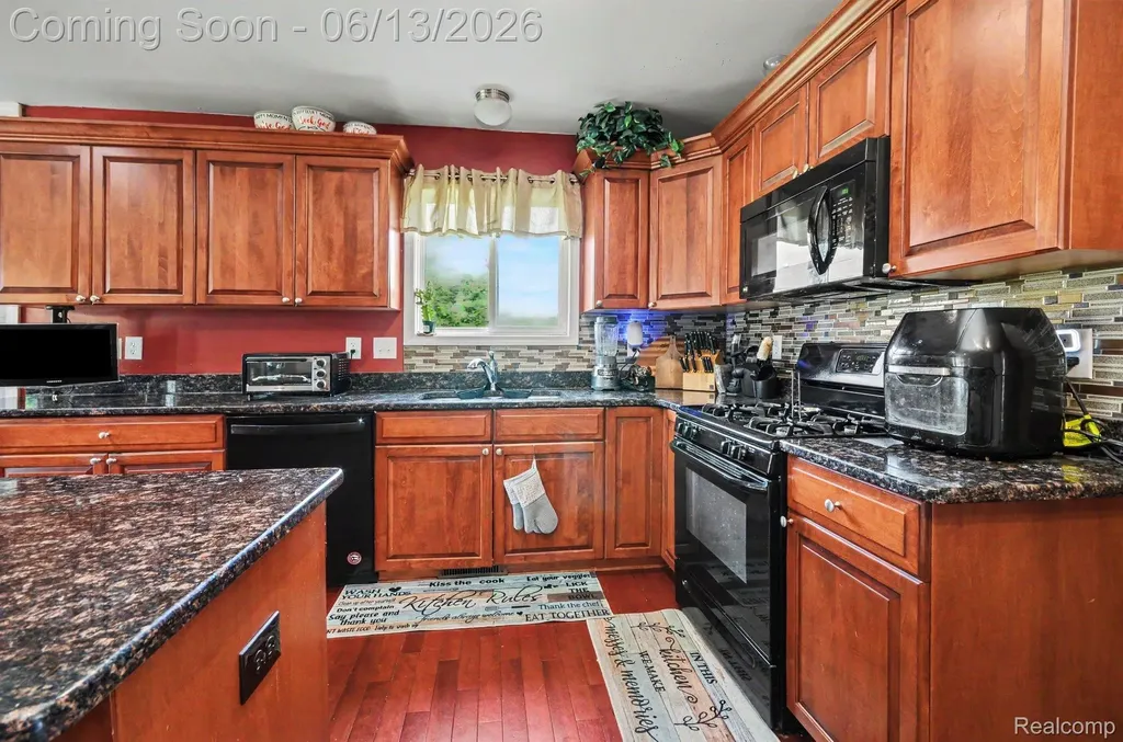 26820 Alderman Court Harrison Charter Township MI 48045